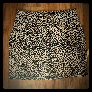 Leopard Print Skirt XS New with Tags